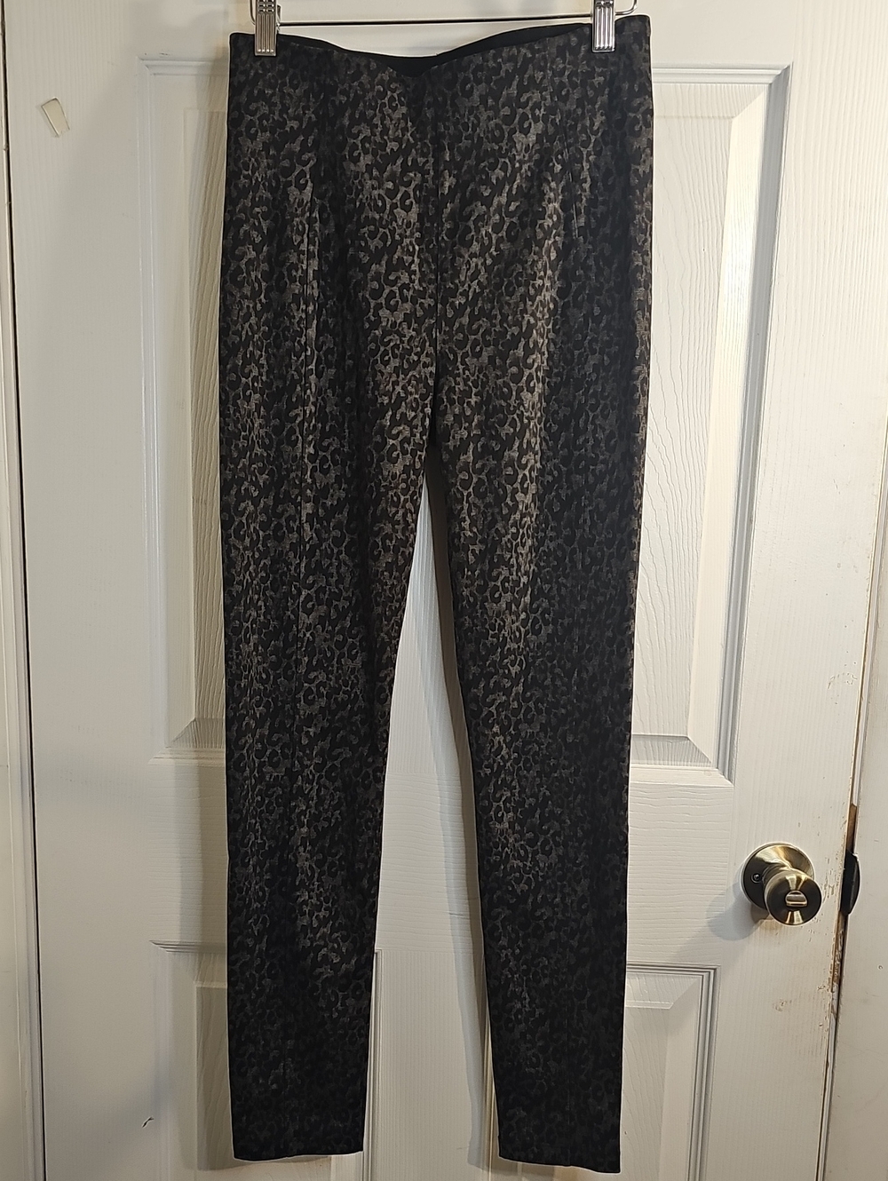 Liverpool Black Leopard-Print Skinny Pants